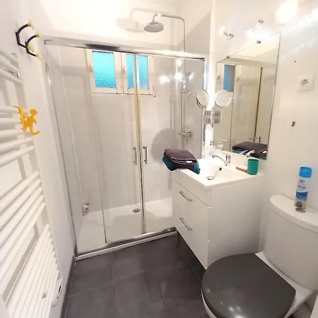 Maison Et D'anatole France Proche Centre-ville, Universite - Chu, Patinoire Et Futuroscope * 푸아티에