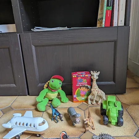 아파트 Maison Et D'anatole France Proche Centre-ville, Universite - Chu, Patinoire Et Futuroscope *