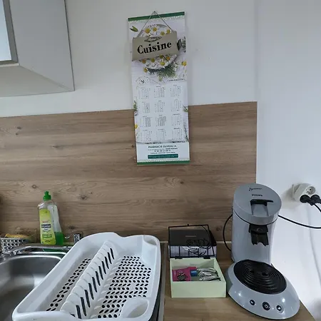 Maison Et D'anatole France Proche Centre-ville, Universite - Chu, Patinoire Et Futuroscope 아파트 푸아티에